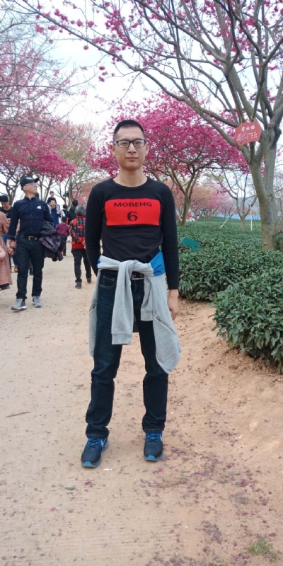小梁的第一张照片--漳州征婚网