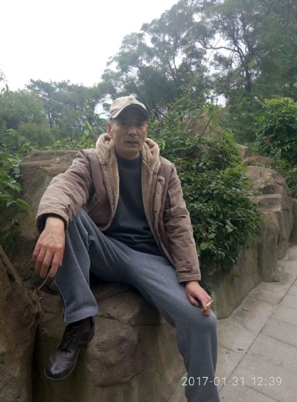 热腾腾的第一张照片--漳州征婚网