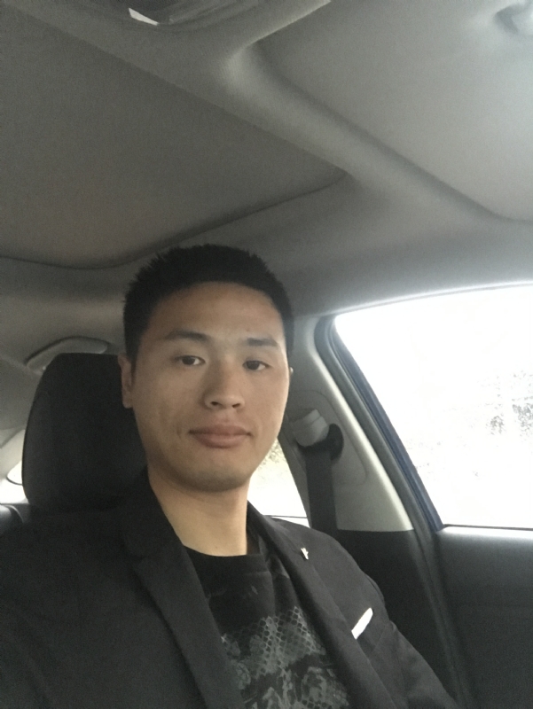 向前走的第一张照片--漳州征婚网