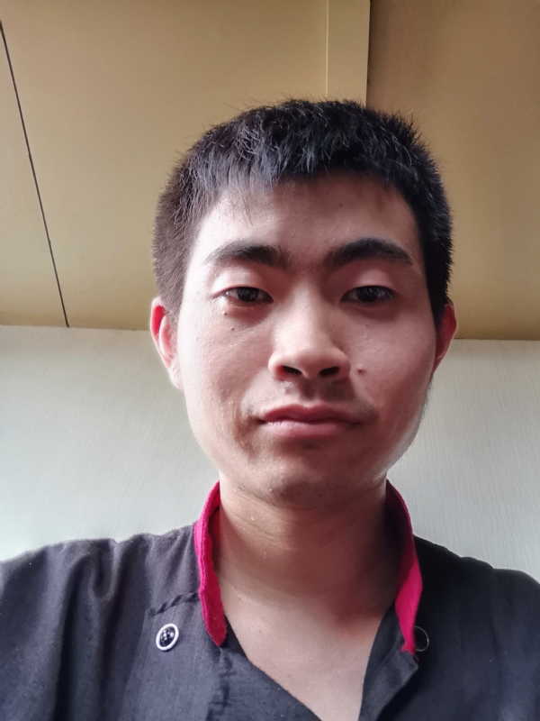 嗯的第一张照片--漳州征婚网
