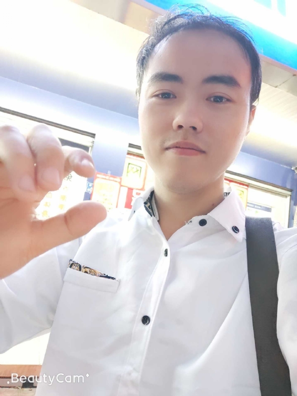 开心就好的第一张照片--漳州征婚网