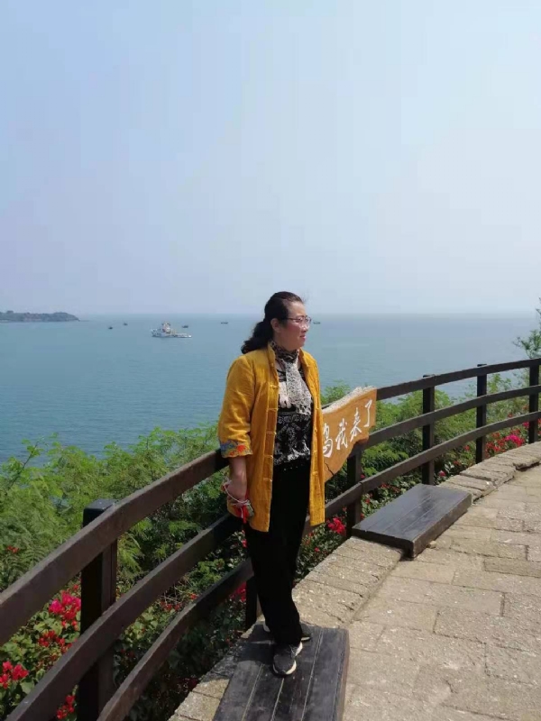 曦若半秋的第一张照片--漳州征婚网