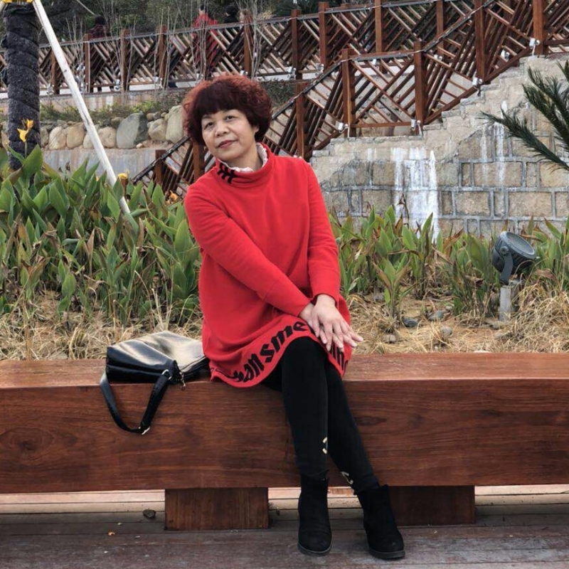 诗琴画意的第一张照片--漳州征婚网