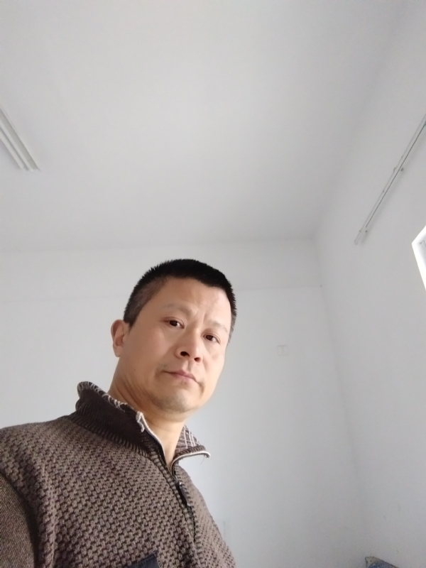 无云的第一张照片--漳州征婚网