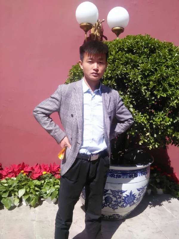 黎明之光的第一张照片--漳州征婚网