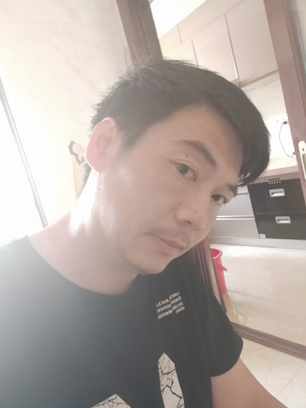 漫步的第一张照片--漳州征婚网
