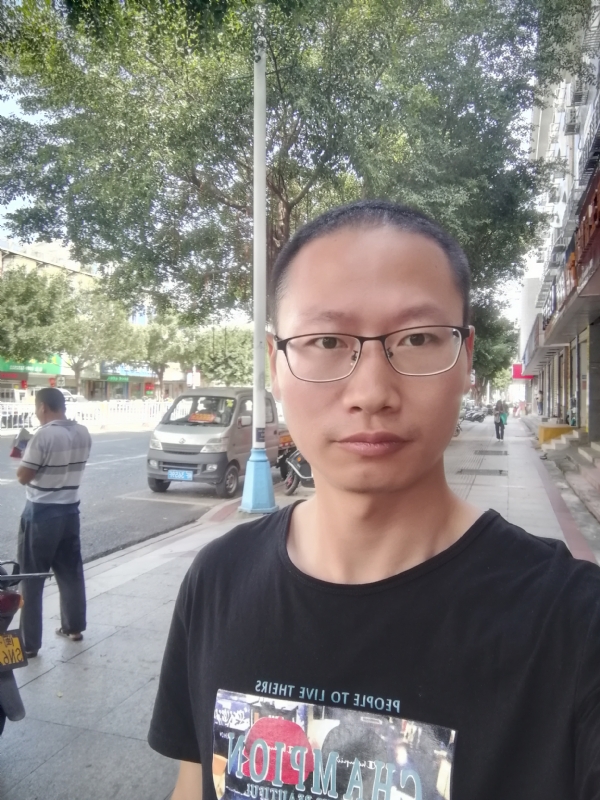 老虎的第一张照片--漳州征婚网