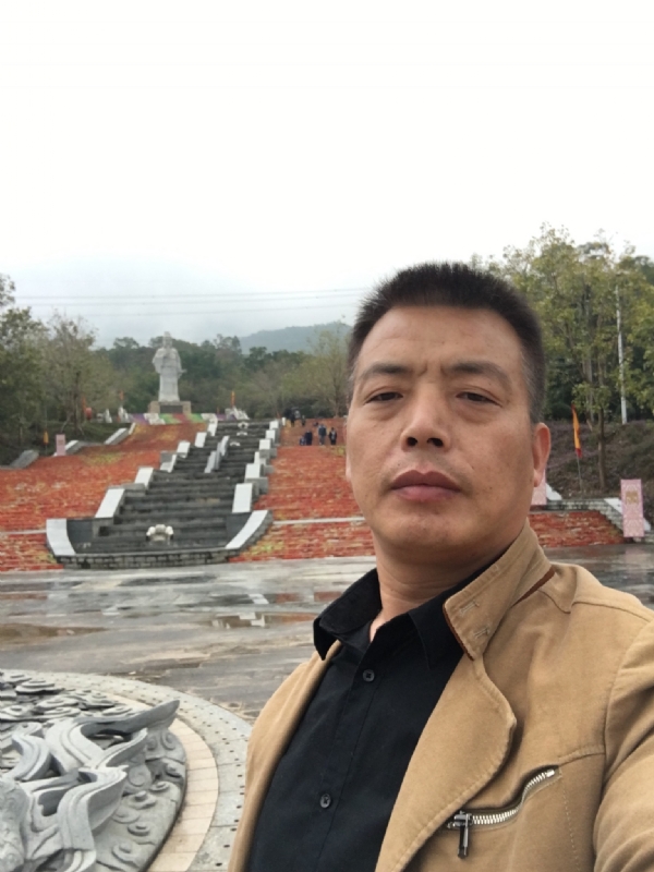 开心的松鼠的第二张照片--漳州征婚网