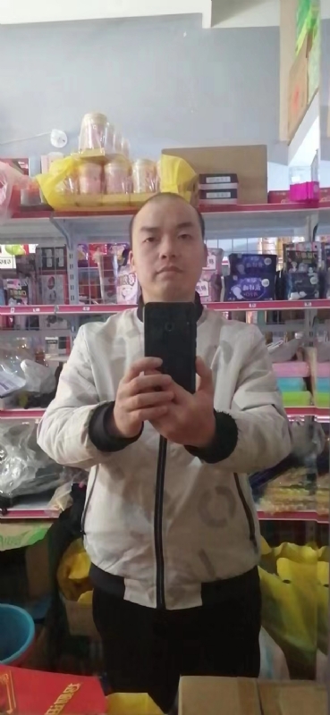 便利店的第一张照片--漳州征婚网