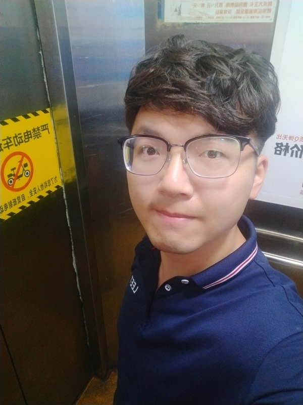 H先生的第二张照片--漳州征婚网
