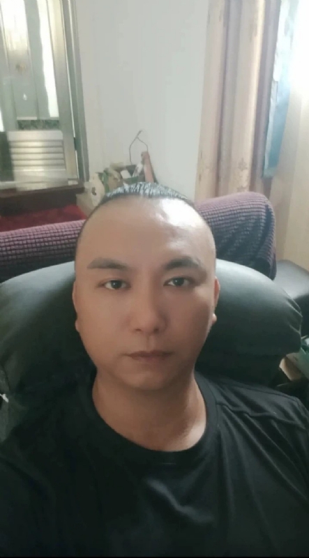 施逸森的第一张照片--漳州征婚网