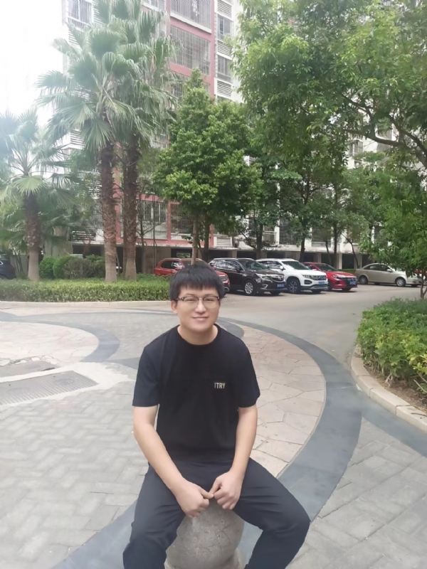 等闲的第三张照片--漳州征婚网