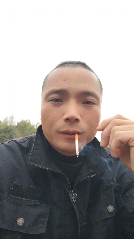 伯爵的第一张照片--漳州征婚网