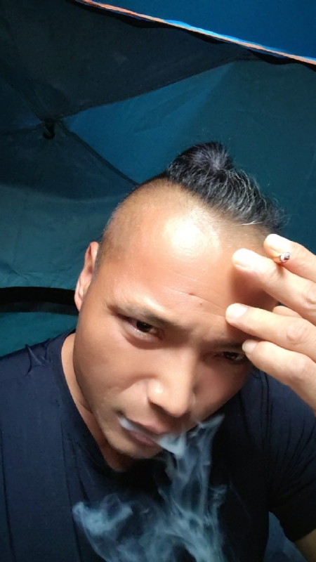 伯爵的第四张照片--漳州征婚网