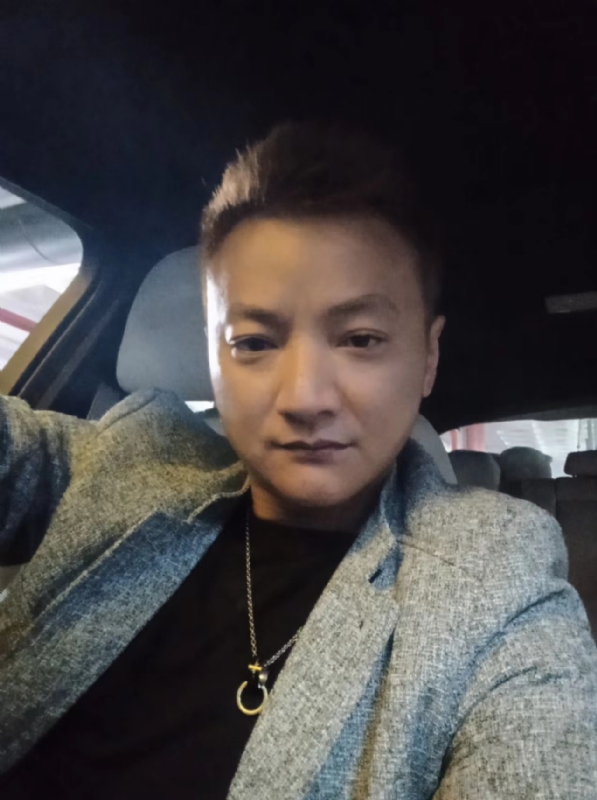 夜、有雨敲窗的第三张照片--漳州征婚网