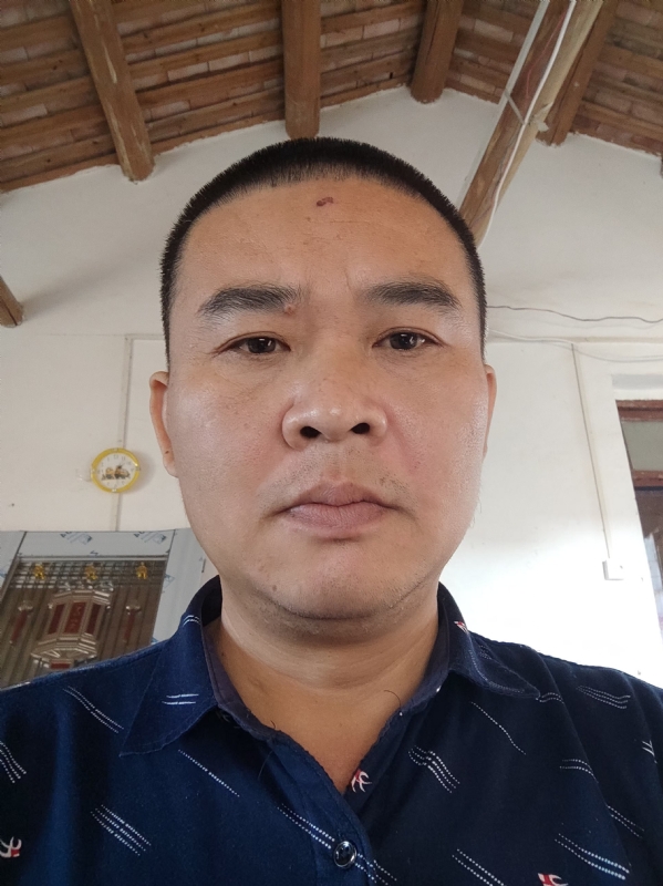 破碎的第一张照片--漳州征婚网