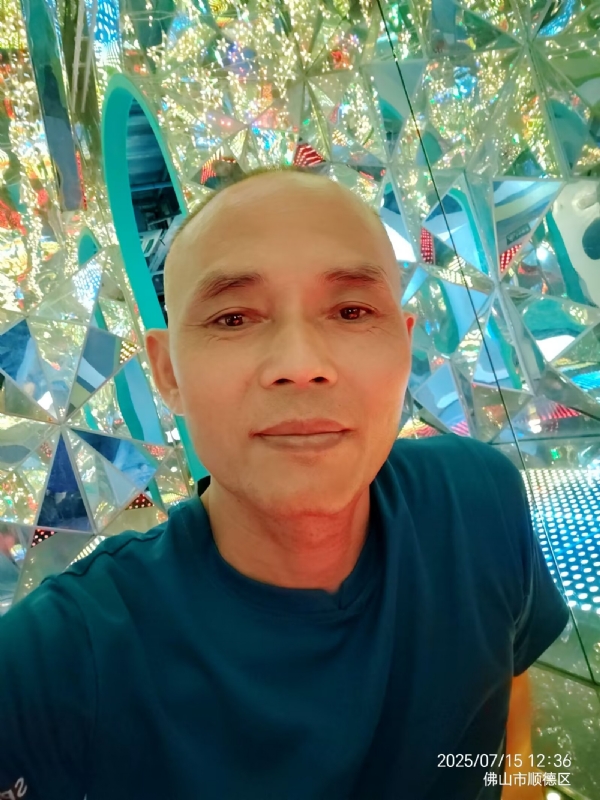 阿里睡不着的第一张照片--漳州征婚网