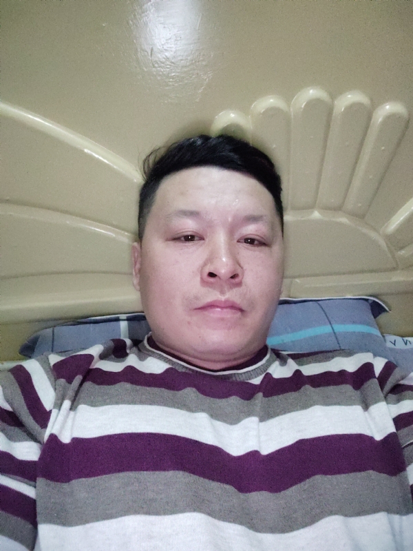 luwei的第一张照片--漳州征婚网